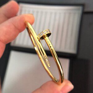 Cartier Wide Nail Bracelet, Gold